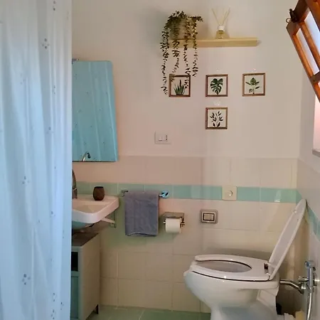 Πανσιόν Il Glicine - Room&garden Carloforte (Isola di San Pietro)